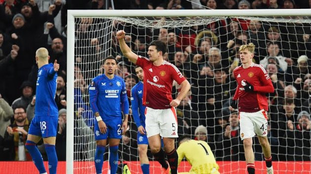 5 điểm nhấn Man Utd 2-1 Rangers: Người hùng quen thuộc; Sao trẻ ghi dấu ấn