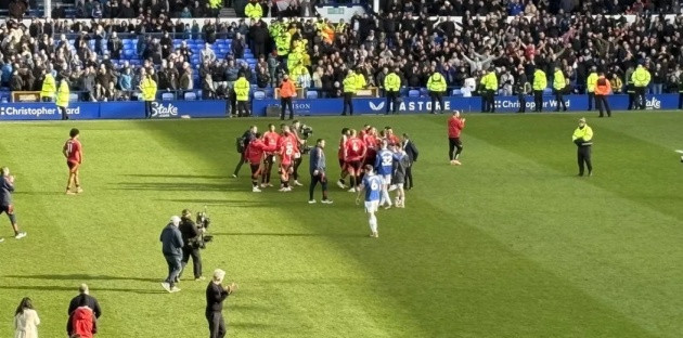 5 điều bạn có thể bỏ lỡ ở trận Everton 2-2 MU