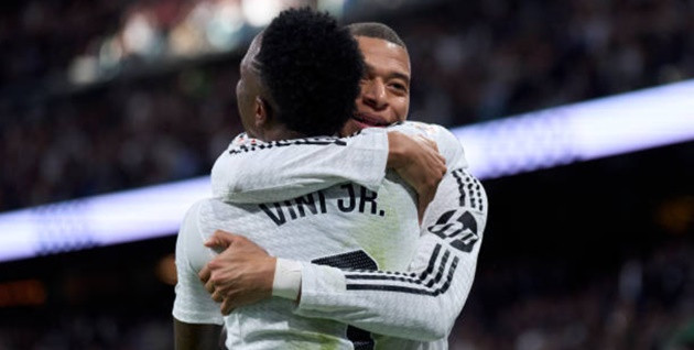 Bộ đôi Mbappe và Vinicius trong trận đấu
