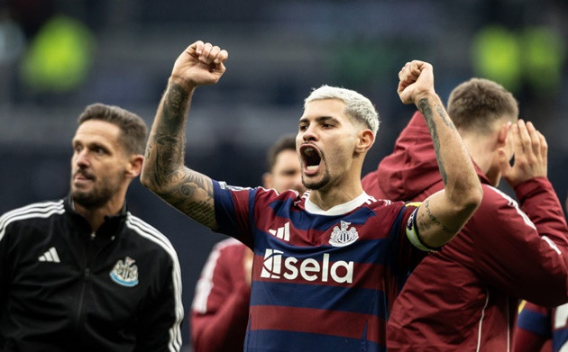 Hình ảnh của Bruno Guimaraes trong màu áo Newcastle