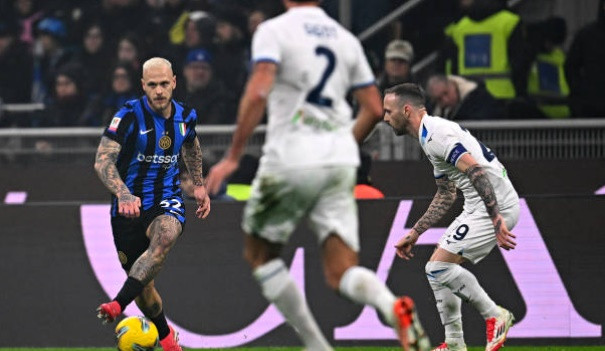 Inter 2-0 Lazio: Hàng công đối lập; Hy vọng ăn 3