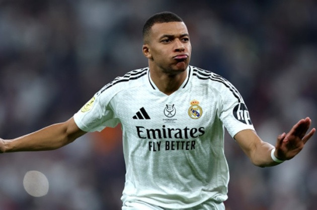 Mbappe ghi bàn mở tỷ số