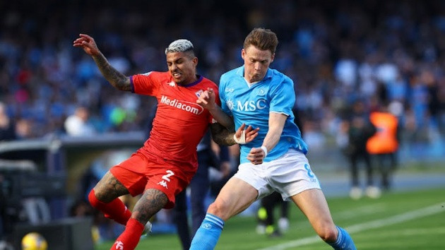 Quá đắng! 3 cựu sao MU cùng tỏa sáng trong trận Napoli 2-1 Fiorentina