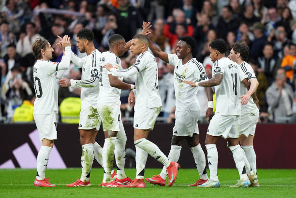 Real Madrid lên ngôi