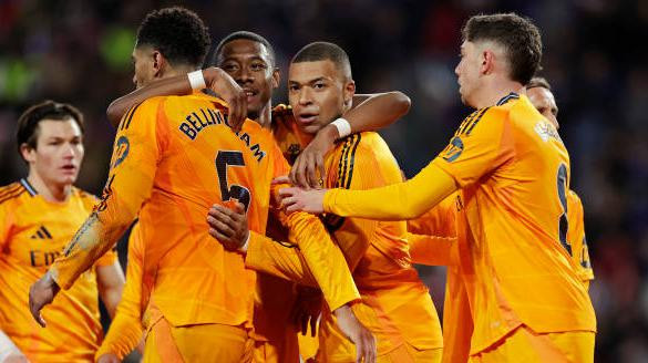 Real Madrid Tận hưởng chiến thắng