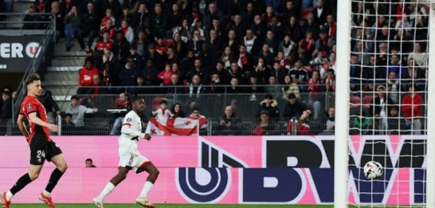 Rennes 1-4 PSG: Dembele tỏa sáng; Luis Enrique gửi chiến thư đến Liverpool