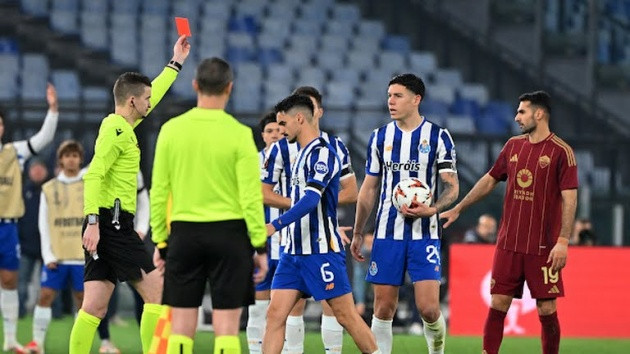 Roma 3-2 Porto: Dybala lập cú đúp; Thẻ đỏ tai hại