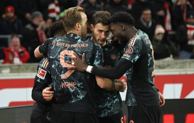 Stuttgart 1-3 Bayern: Bản lĩnh &#8220;Hùm xám&#8221;; Xây chắc ngôi đầu